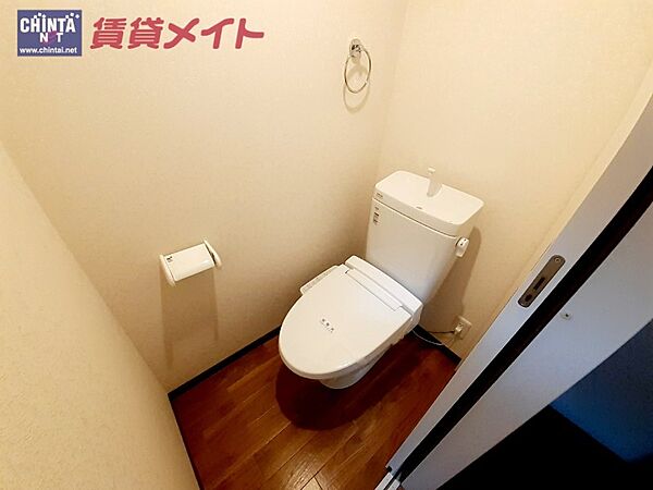画像10:トイレ同型タイプ