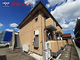 ウェルコート大和 101 ｜ 三重県四日市市中川原２丁目（賃貸アパート1K・1階・30.00㎡） その1