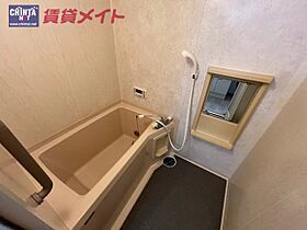 ディアコートＳＡＫＵＲＡＤＡＩ　Ｂ棟 103 ｜ 三重県四日市市桜台本町（賃貸マンション3LDK・1階・70.44㎡） その5