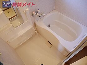 ラ・オリゾンテ 102 ｜ 三重県四日市市楠町小倉（賃貸アパート2DK・1階・44.33㎡） その5