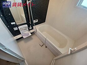 サンシャイン 日永西 201 ｜ 三重県四日市市日永西４丁目（賃貸アパート2LDK・2階・58.25㎡） その5