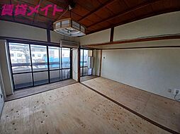 居間
