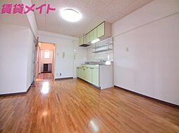 居間