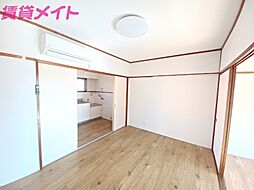 居間