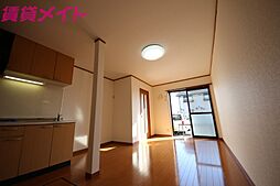 居間