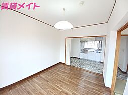 居間