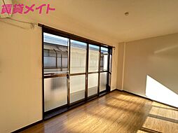 ツインクルメゾンI 2階3DKのリビング/ダイニング