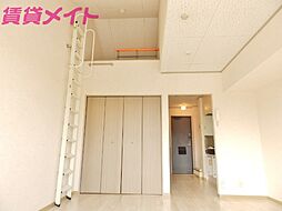 居間