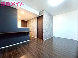 LECOCON四日市VII 2階1LDKのリビング/ダイニング