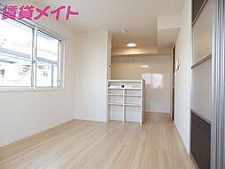 ルミエール エイト 3階1LDKのリビング/ダイニング