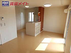 三重県鈴鹿市野町東２丁目（賃貸アパート1LDK・2階・49.84㎡） その3