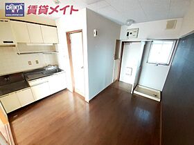 三重県鈴鹿市住吉３丁目（賃貸マンション1DK・4階・25.90㎡） その3