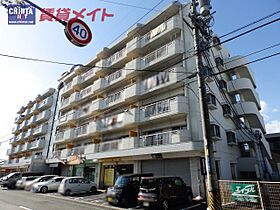 三重県鈴鹿市算所２丁目（賃貸マンション2LDK・5階・61.00㎡） その1