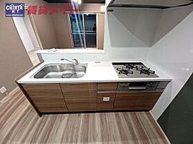 三重県鈴鹿市道伯町（賃貸テラスハウス1LDK・1階・81.74㎡） その4