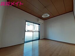 近鉄鈴鹿線 三日市駅 徒歩10分の賃貸アパート 1階1DKのリビング/ダイニング