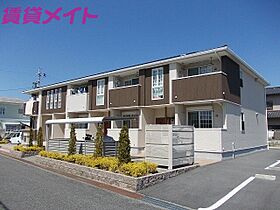 三重県鈴鹿市住吉2丁目（賃貸アパート1LDK・1階・45.33㎡） その1