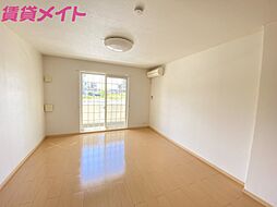 近鉄鈴鹿線 三日市駅 徒歩8分の賃貸アパート 1階ワンルームのリビング/ダイニング