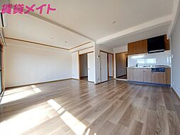 近鉄鈴鹿線 平田町駅 徒歩14分の賃貸マンション 1階2LDKのリビング/ダイニング