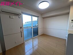 近鉄鈴鹿線 平田町駅 徒歩29分の賃貸アパート 2階1LDKのリビング/ダイニング