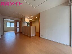 伊勢鉄道 玉垣駅 徒歩7分の賃貸アパート 1階1LDKのリビング/ダイニング