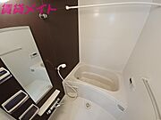 同型反転タイプ画像