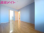 同型の写真です