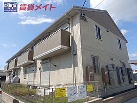 ルミエレ 102 ｜ 三重県鈴鹿市住吉３丁目（賃貸アパート1LDK・1階・51.29㎡） その1