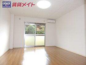 亀山マンションB棟 320 ｜ 三重県亀山市亀田町（賃貸マンション1K・3階・30.60㎡） その3