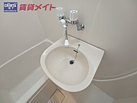 プチハイツ石井 2A ｜ 三重県鈴鹿市住吉４丁目（賃貸アパート1K・2階・24.30㎡） その8