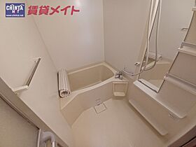 ルア・ロロサエ 2E ｜ 三重県鈴鹿市住吉１丁目（賃貸アパート1R・2階・30.00㎡） その5