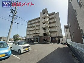 平田パークヒルズ・グッドスリー 105 ｜ 三重県鈴鹿市平田２丁目（賃貸マンション1LDK・1階・40.17㎡） その1