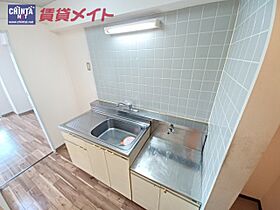 Sパレスカメヤマ 403 ｜ 三重県亀山市南野町（賃貸マンション1K・4階・28.00㎡） その4