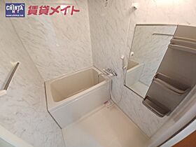 プリムローズ 103 ｜ 三重県亀山市野村３丁目（賃貸アパート1K・1階・30.96㎡） その5