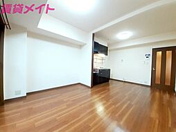 ラ・プランタン 2階2LDKのリビング/ダイニング