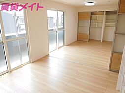 エミネンス　A 1階3LDKのリビング/ダイニング