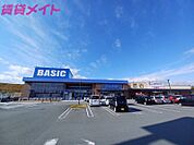 ベーシック亀山店 2207m