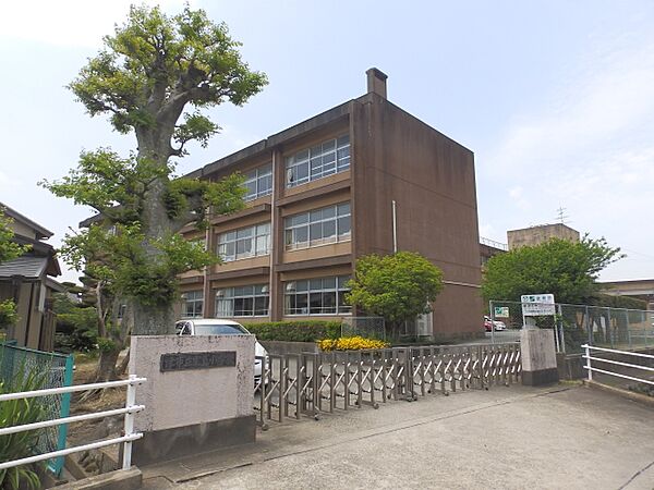 画像15:津市立栗真小学校