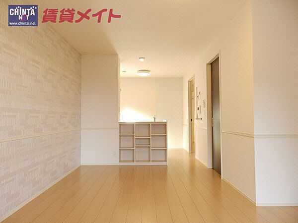ライプン 102｜三重県津市垂水(賃貸アパート1LDK・1階・53.61㎡)の写真 その3