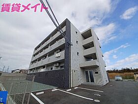 三重県津市西古河町（賃貸マンション1K・4階・29.70㎡） その1