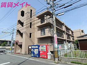 三重県津市白塚町（賃貸マンション2LDK・3階・54.67㎡） その1