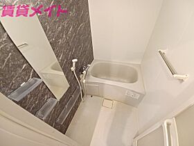 三重県津市西古河町（賃貸アパート1K・2階・29.75㎡） その4