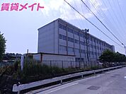 津市立一身田中学校 1100m