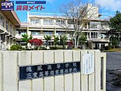 徳風高等学校・徳風技能専門学校 6400m