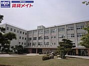 三重県立津東高等学校 400m