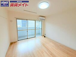 ロイヤルハートピア江戸橋 1階1Kのリビング/ダイニング