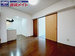 居間