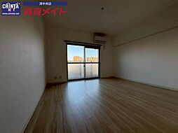 ファインテラス 3階1Kのリビング/ダイニング