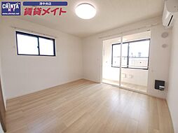 雅 1階1Kのリビング/ダイニング