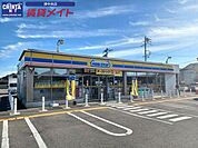 ミニストップ津白塚店 376m