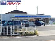 ローソン津河芸東千里店 417m